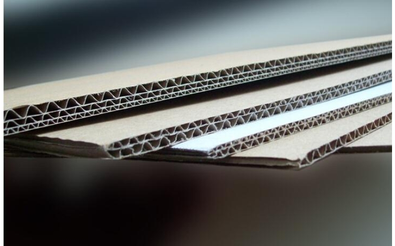 瓦楞紙箱(xiang)變軟的四(si)大原因